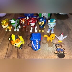 Limited Edition Metallic Paw Patrol Pups Set